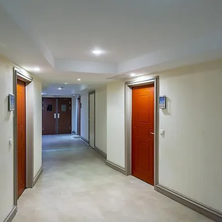 Bord De - Wifi, Ac, Parking, 6pers Saint-Laurent-du-Var