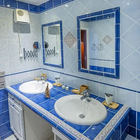 Bord De - Wifi, Ac, Parking, 6pers